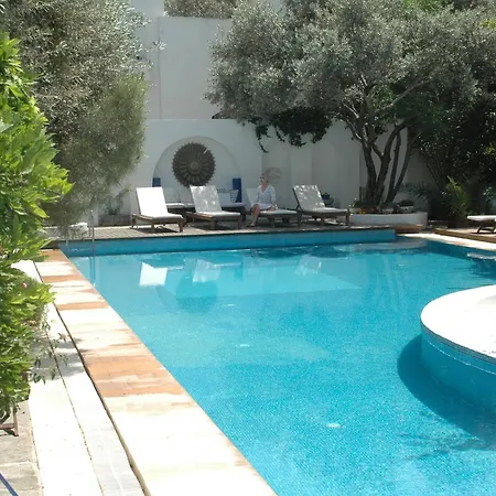 Oliva Butik Bed and Breakfast Konacik